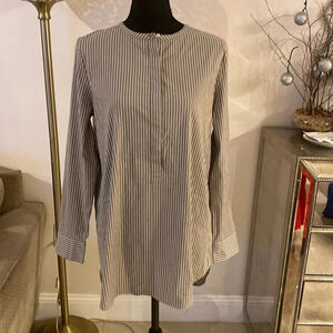 Theory blouse size medium